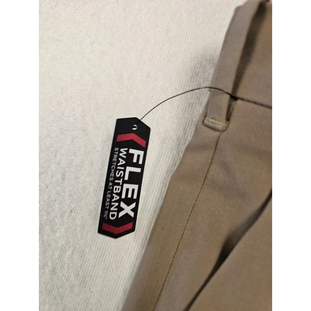 Van Heusen Flex Straight Fit‎ Khaki Dress Pants Mens 38x30 Non-Iron Stretch Tan